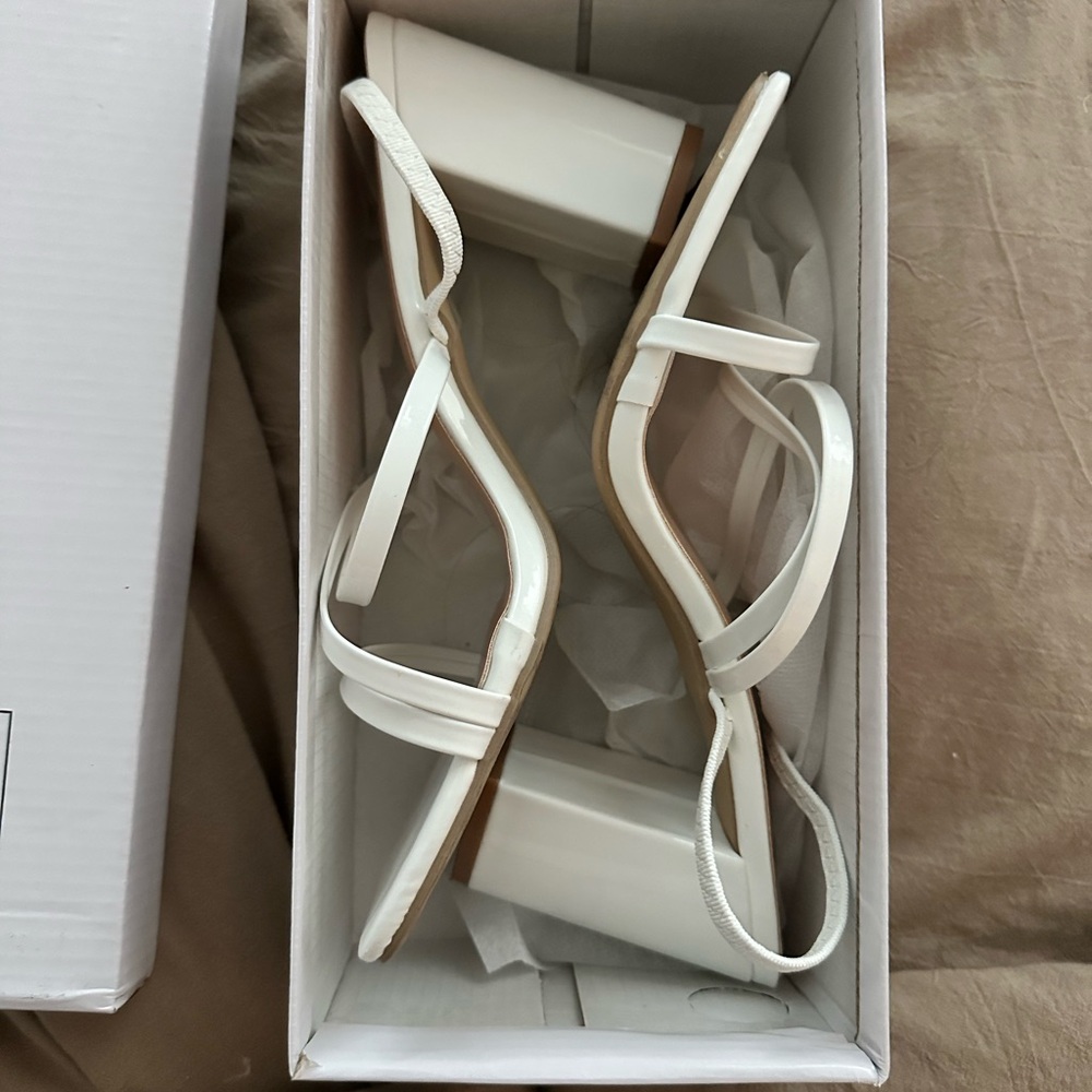 Elegant White Women's Strappy Sandals